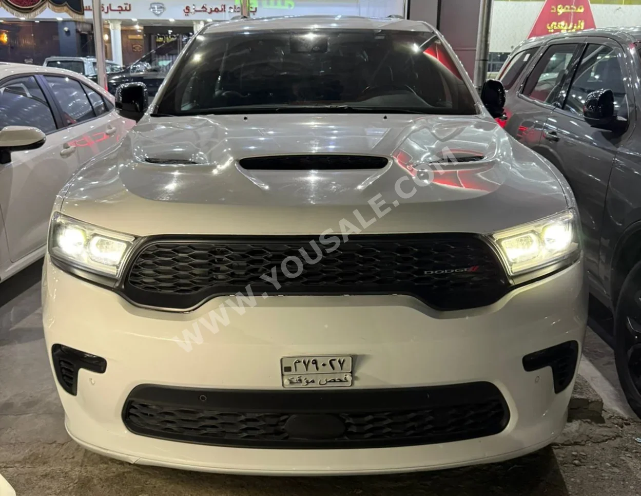 دودج دورانغو 2023 اتوماتيك 51,500 كم 8 سلندر دفع رباعي اس يو في أبيض بنزين