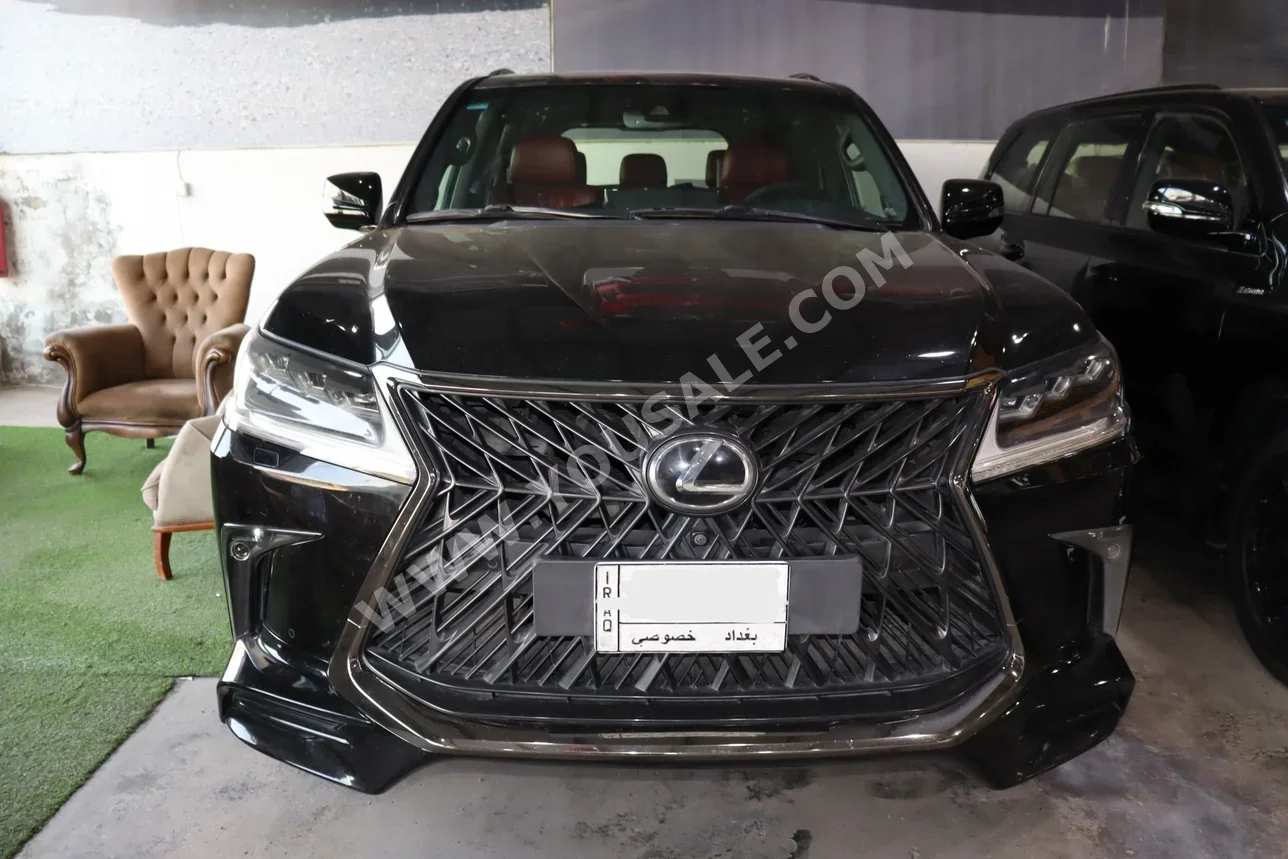 لكزس  ال اكس  570 اس  2019  اتوماتيك  60,000 كم  8 سلندر  دفع رباعي  اس يو في  أسود  بنزين