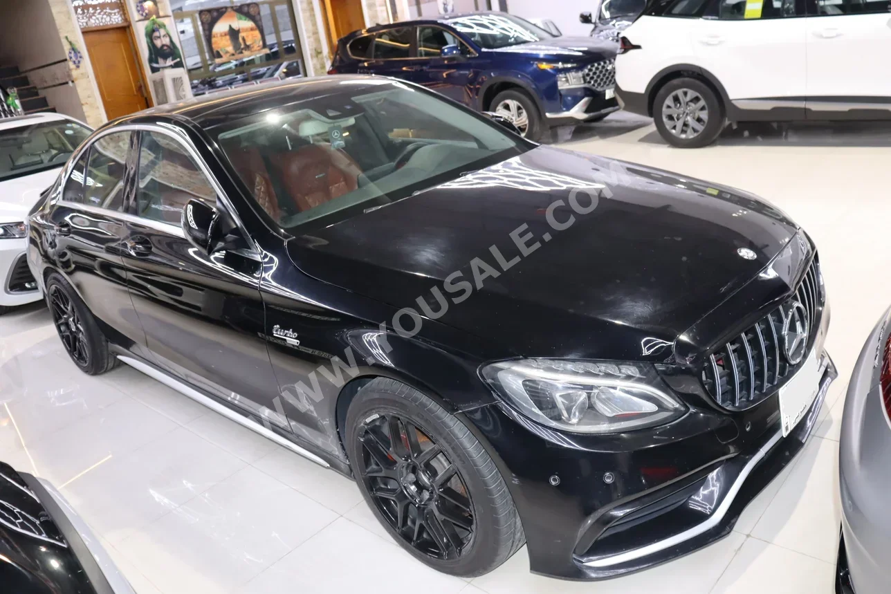 مرسيدس - بنز  سي - كلاس  63 AMG  2017  اتوماتيك  70,000 كم  8 سلندر  دفع خلفي  سيدان  أسود  بنزين