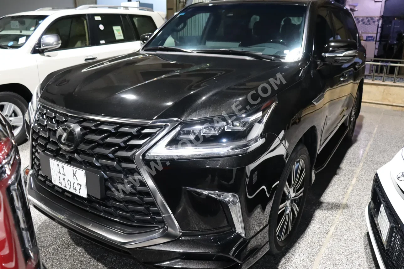 لكزس  ال اكس  570 اس  2021  اتوماتيك  80,000 كم  8 سلندر  دفع رباعي  اس يو في  أسود  بنزين