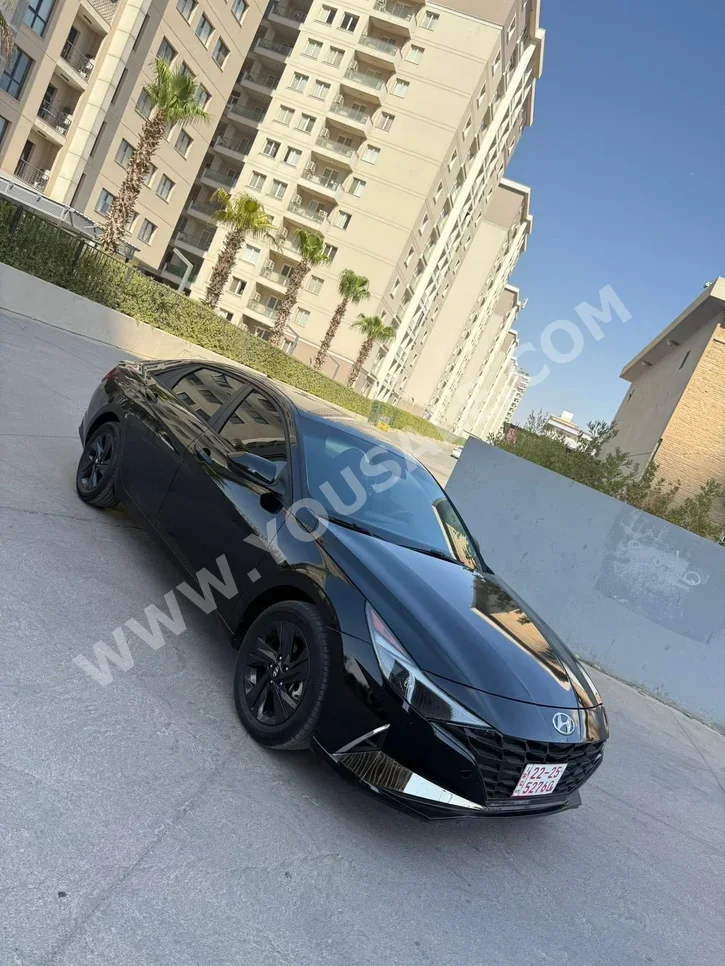 هيونداي  النترا  2023  اتوماتيك  53,000 كم  4 سلندر  دفع أمامي  سيدان  أسود  بنزين