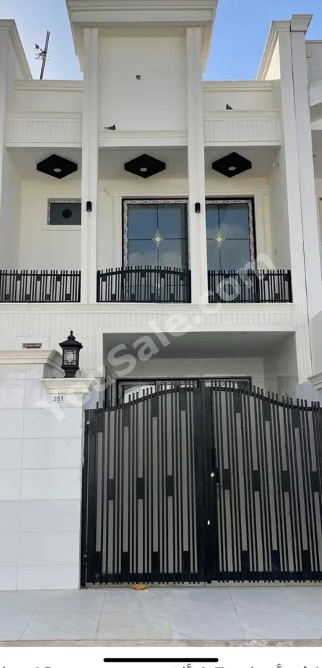 Family Residential - Not Furnished - Erbil - Ainkawa - 3 Bedrooms