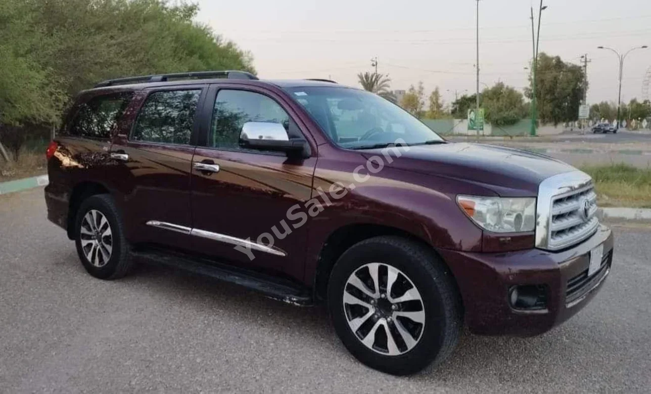 تويوتا  سكويا  2009  اتوماتيك  139,000 كم  8 سلندر  دفع رباعي  اس يو في  أحمر  بنزين