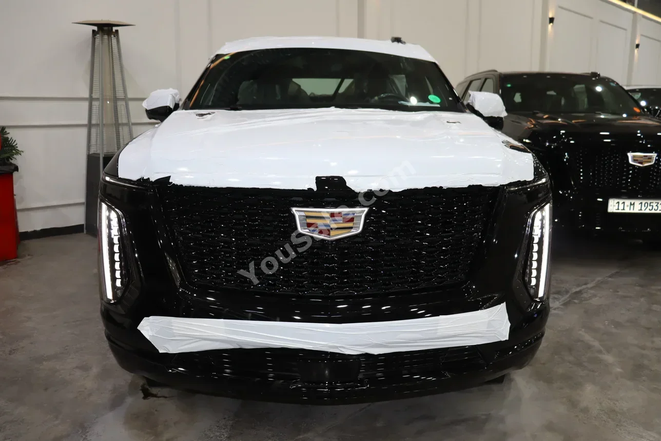 كاديلاك  اسكيليد  2025  اتوماتيك  0 كم  8 سلندر  دفع رباعي  اس يو في  أسود  بنزين