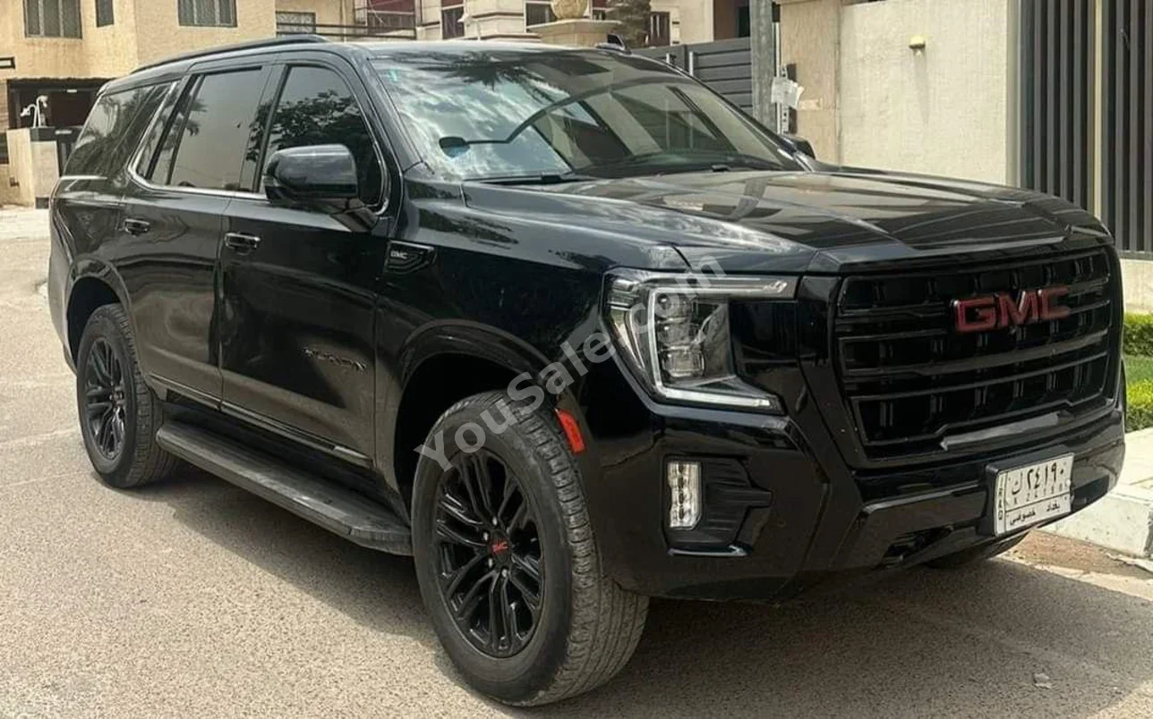 GMC Yukon 2021 Automatic 60,000 km 8 Cylinder 4WD SUV Black Gasoline