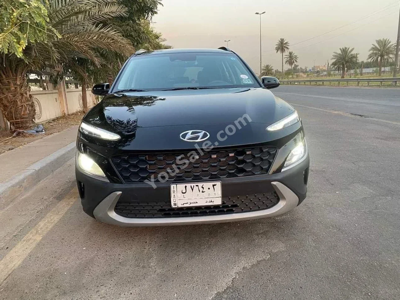 Hyundai  Kona  SE  2023  Automatic  30,000 km  4 Cylinder  FWD  SUV  Black  Gasoline