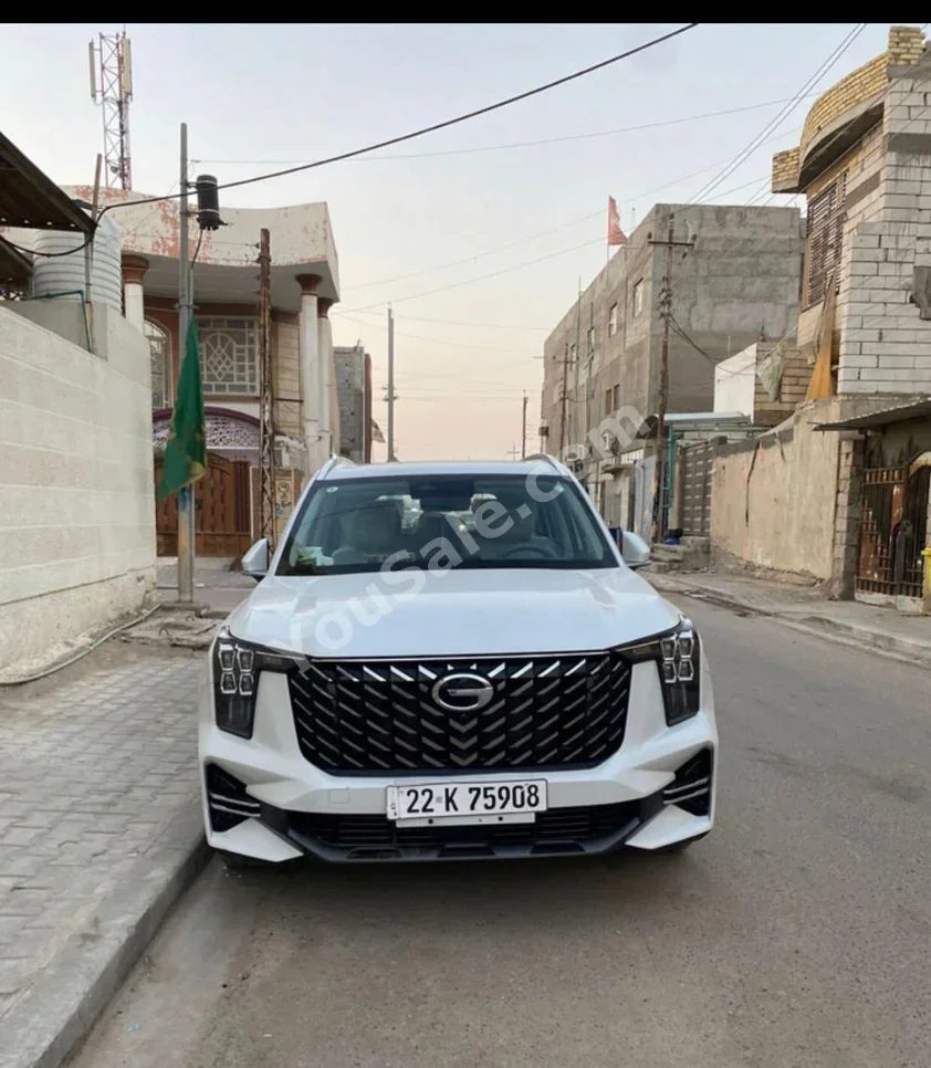 جي اي سي  جي اس 8  2023  اتوماتيك  7,000 كم  6 سلندر  دفع رباعي  اس يو في  أبيض  بنزين