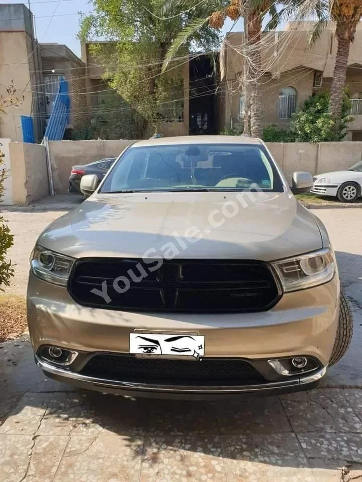 Dodge  Durango  2014  Automatic  39,000 km  6 Cylinder  4WD  SUV  Gold  Gasoline