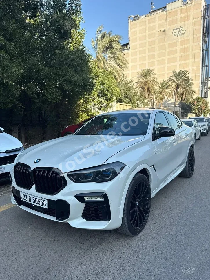 بي ام دبليو الفئة - اكس 6 2021 اتوماتيك 49,000 كم 8 سلندر دفع رباعي اس يو في أبيض بنزين