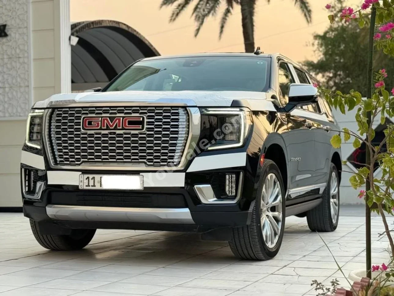 GMC  Yukon  Denali  2024  Automatic  58,000 km  8 Cylinder  4WD  SUV  Black  Gasoline  With Warranty