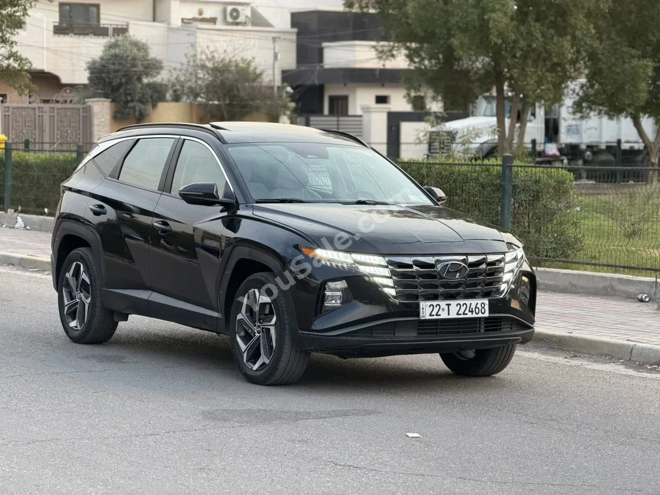 Hyundai Tucson 2024 Automatic 33,000 km 4 Cylinder 4WD Sedan Black Gasoline