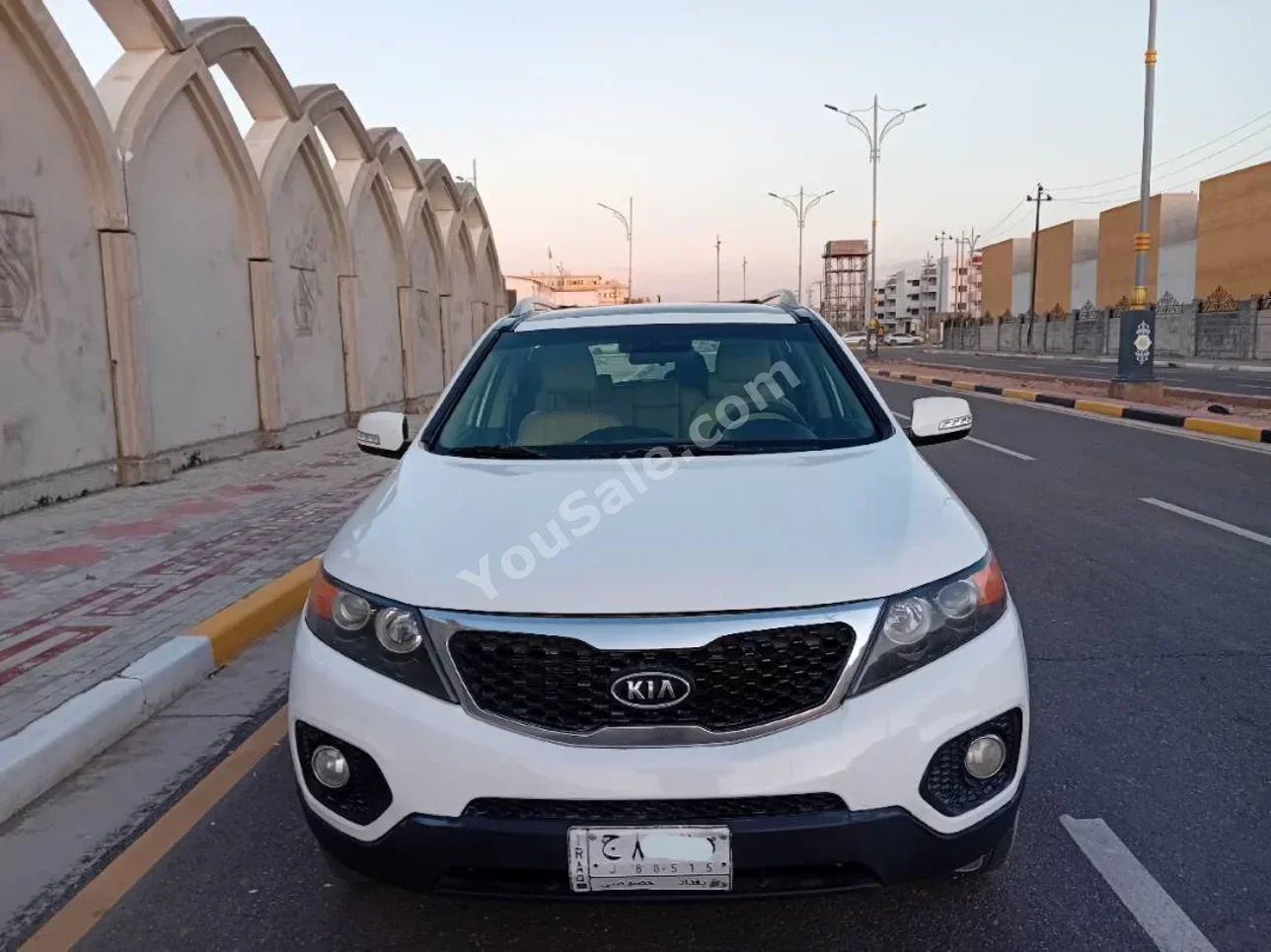 Kia Sorento 3.5 2011 Automatic 149,000 km 6 Cylinder 4WD SUV White Gasoline