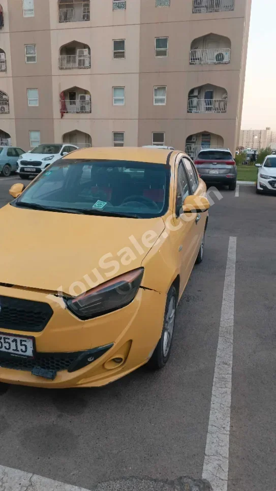 بيستون  تي 33  2015  اتوماتيك  345,000 كم  4 سلندر  دفع أمامي  كلاسك  أصفر  بنزين